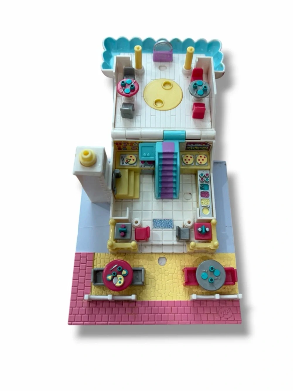 Polly Pocket Pizza Parlour - Working Lights - Picture 6 of 7